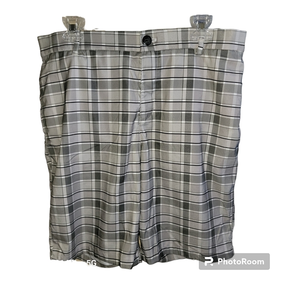 Nike Dri-Fit Standard Fit Mens Golf Short Gray Black White Plaid  Pocket Size 34 - Picture 2 of 10